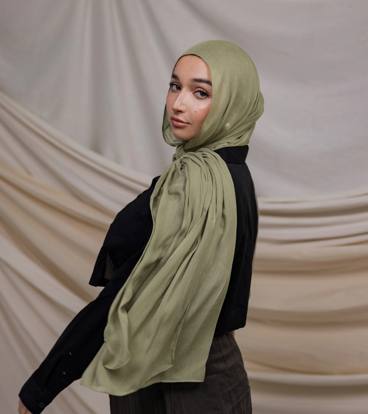 Modal Hijab vs Cotton: Which is Better?